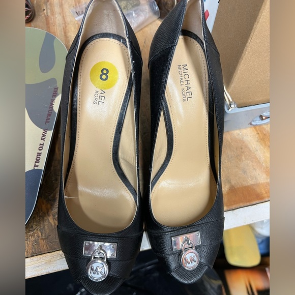 Michael Kors black wedges size 8 - Picture 1 of 4
